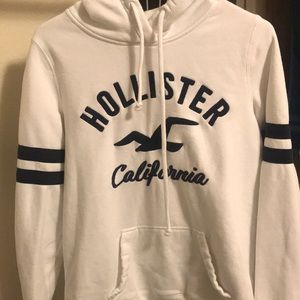 white hollister logo hoodie